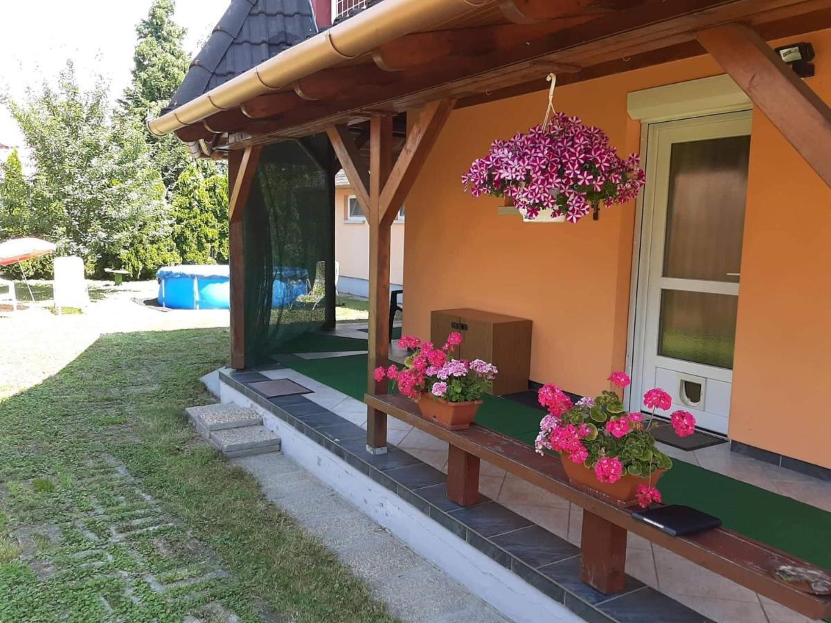 Balatonmáriafürdő Sueti Nyaraloヴィラ エクステリア 写真